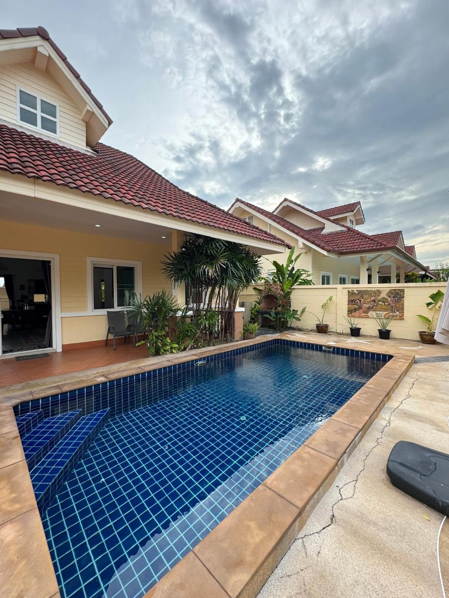 Relax Private Pool Villas - 4 Bedroom Villas Ao Nang Zewnętrze zdjęcie